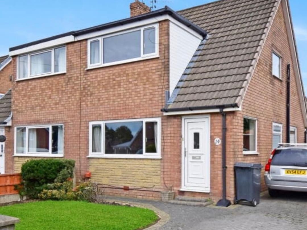 Farington, PR25