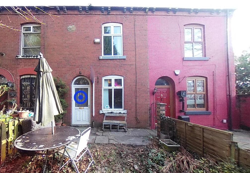 Oldham, M35